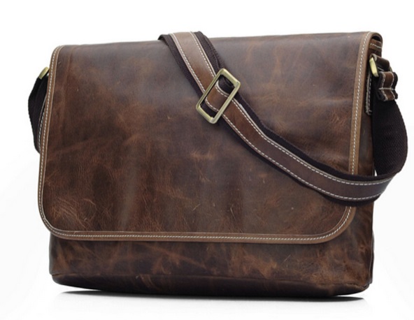 14 Laptop Bags That Keep Electronics Safe and Make a Stylish Statement ...