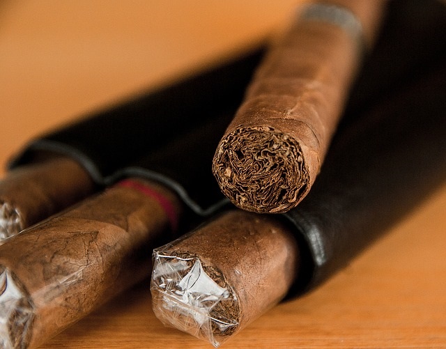 cigar sample packs